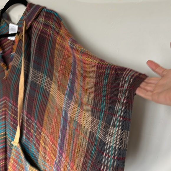 Free People Mallorca Madras Hooded Poncho - Picture 8 of 8